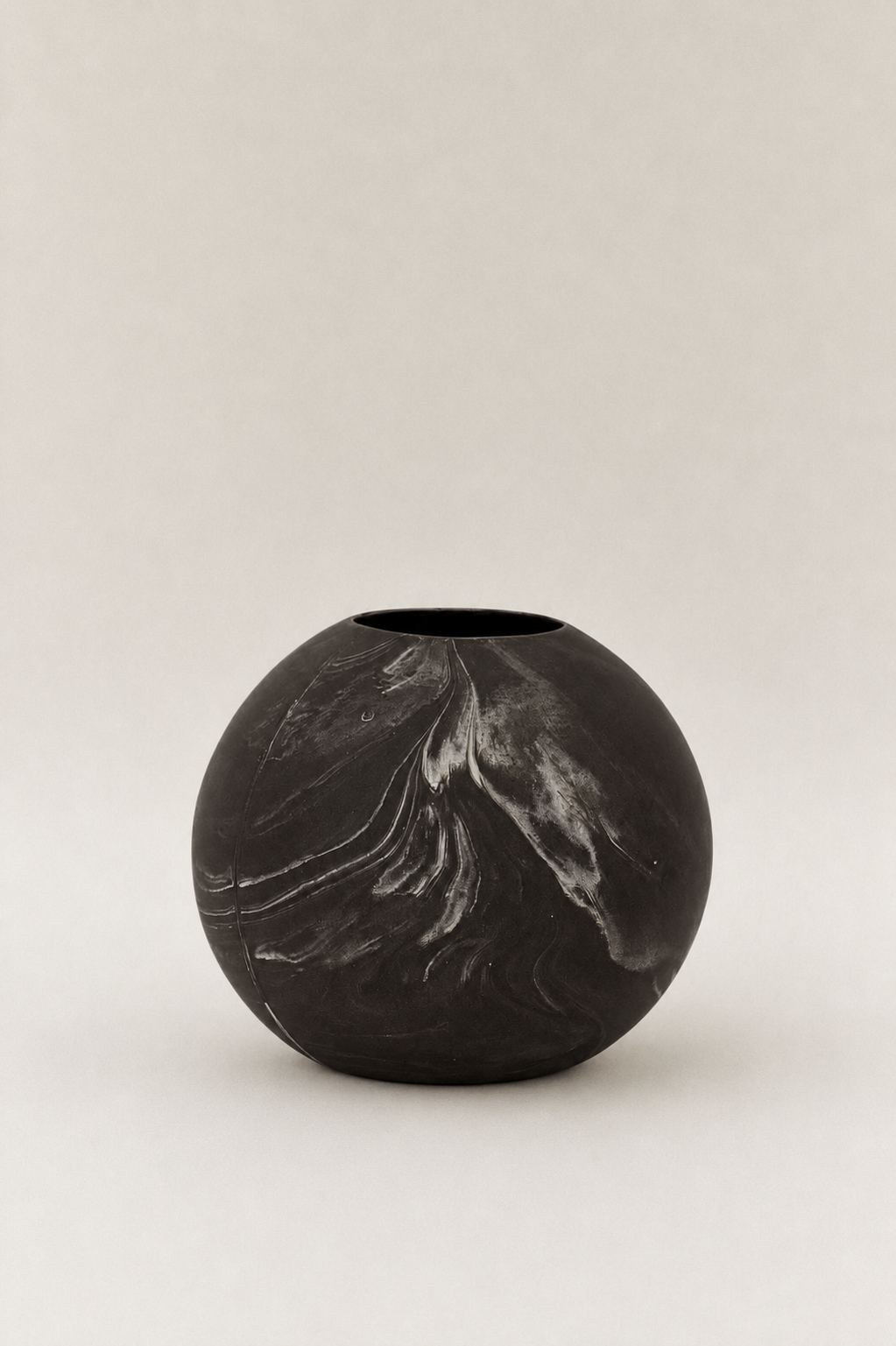 THE BALL COLLECTION